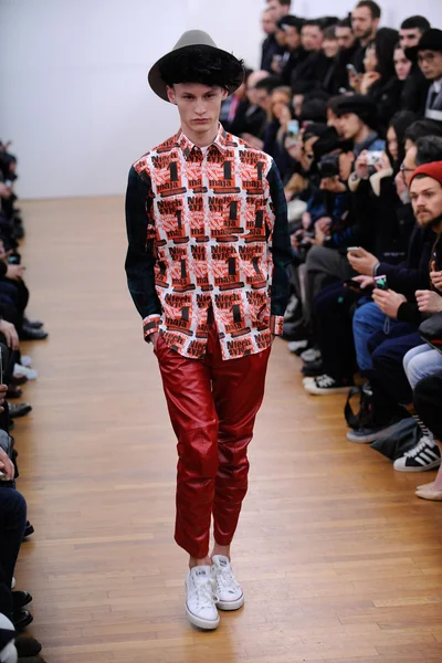 Look 14